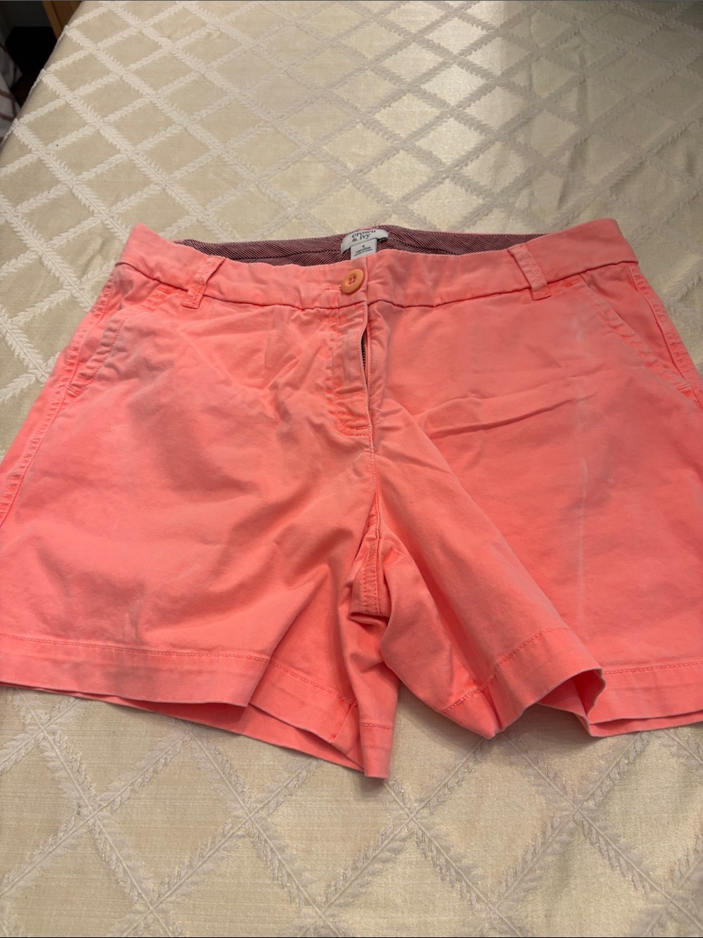 Crown and Ivy Women's Coral Chino Shorts